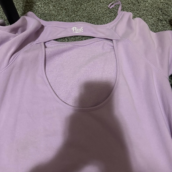 Vs pink open back sweatshirt - Picture 2 of 3